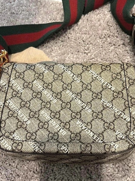Balenciaga Handbags - Crossbody Bag in Brown Like New